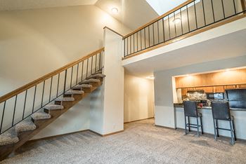 Renovated seward - 3 bedroom